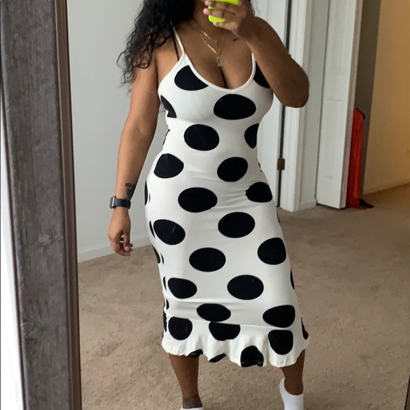 Dresses & Skirts - Long maxi polkadot dress